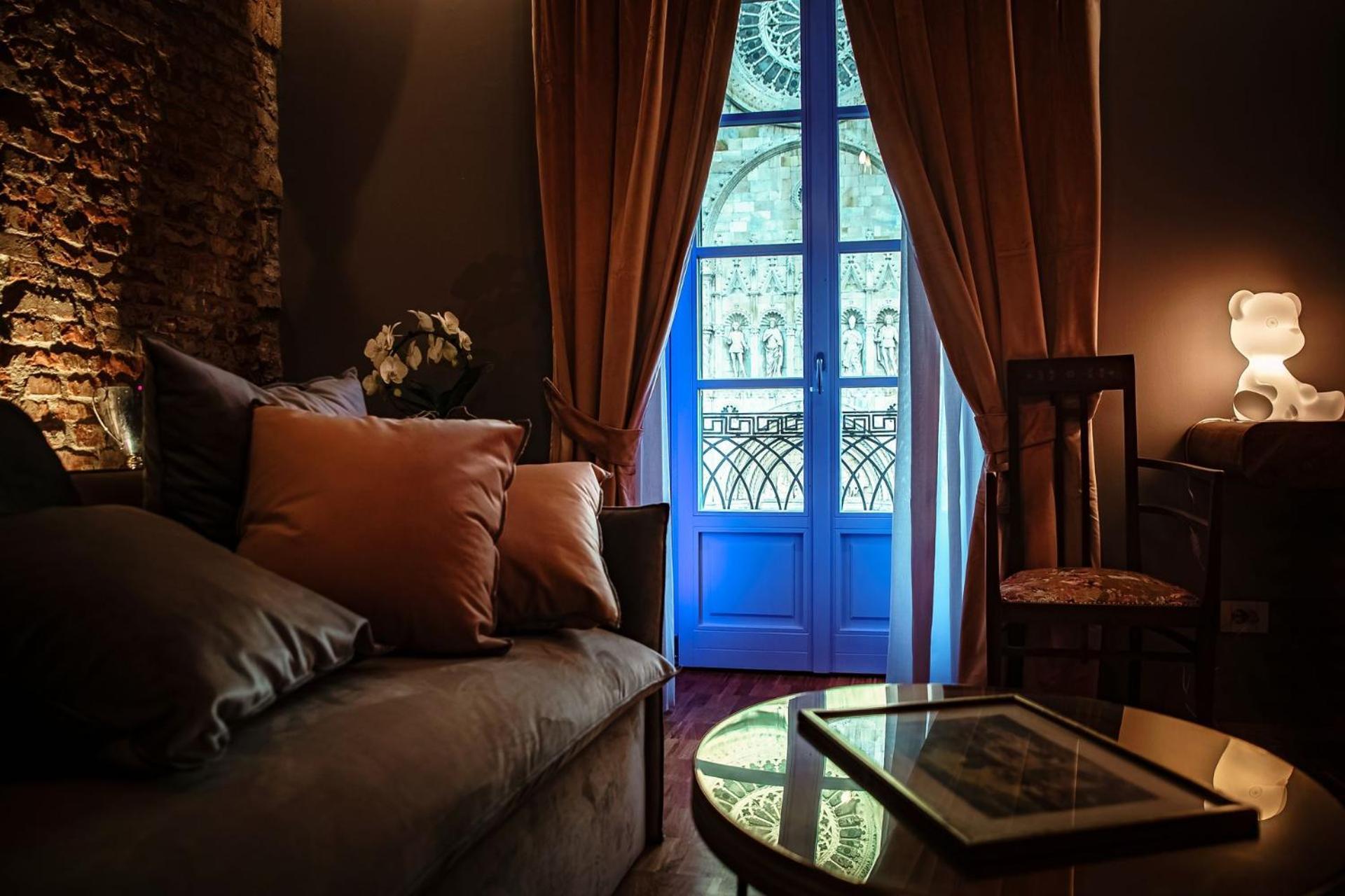 Vitrum - Como Luxury Suites الغرفة الصورة