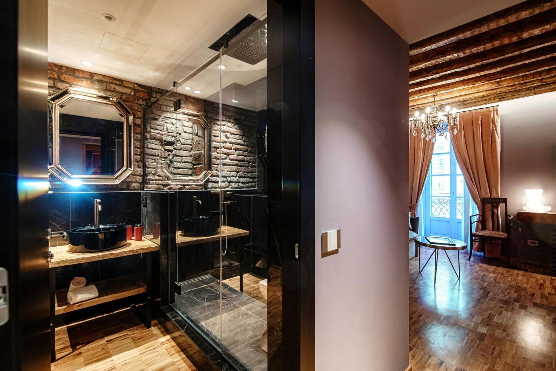 Vitrum - Como Luxury Suites الغرفة الصورة