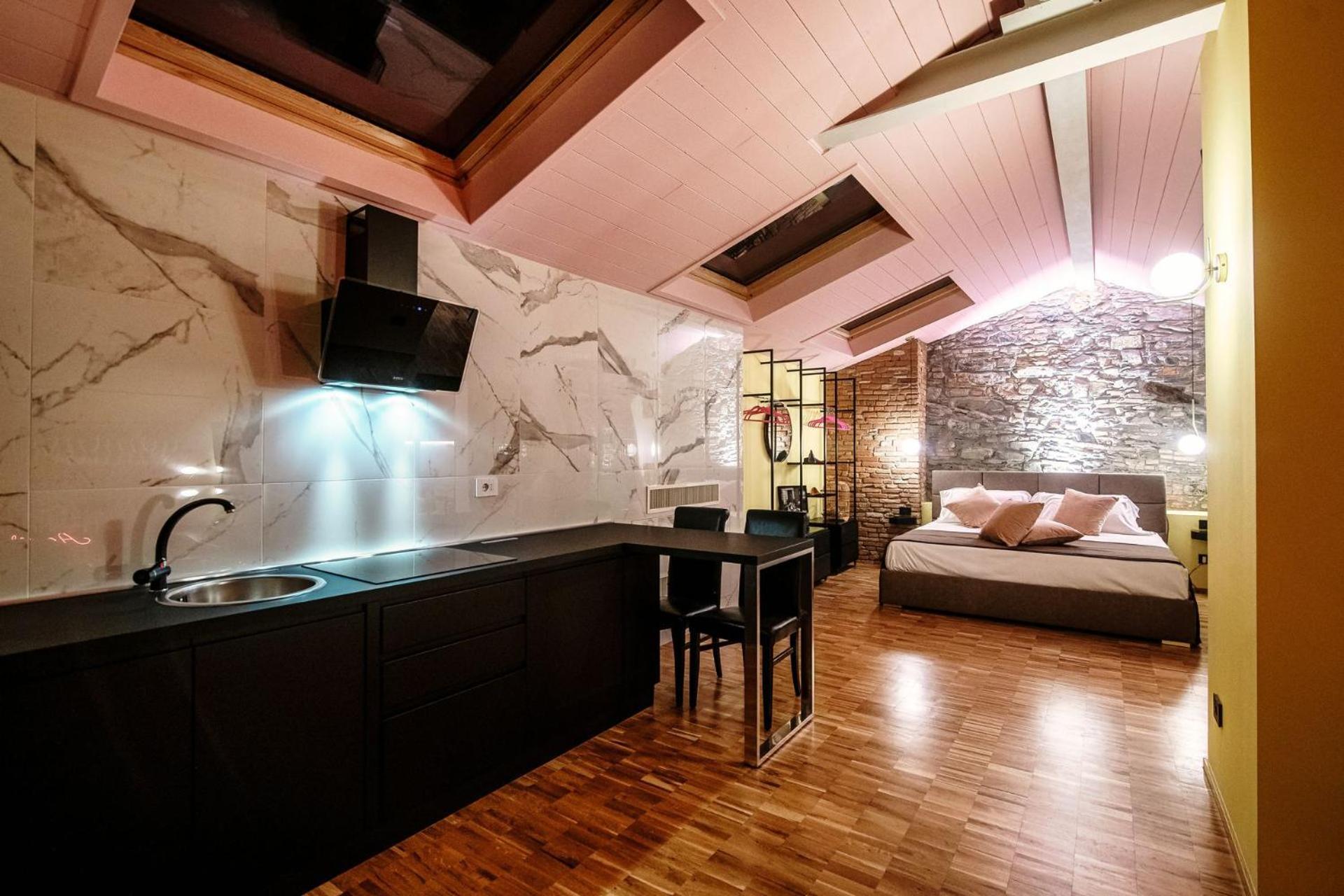 Vitrum - Como Luxury Suites الغرفة الصورة