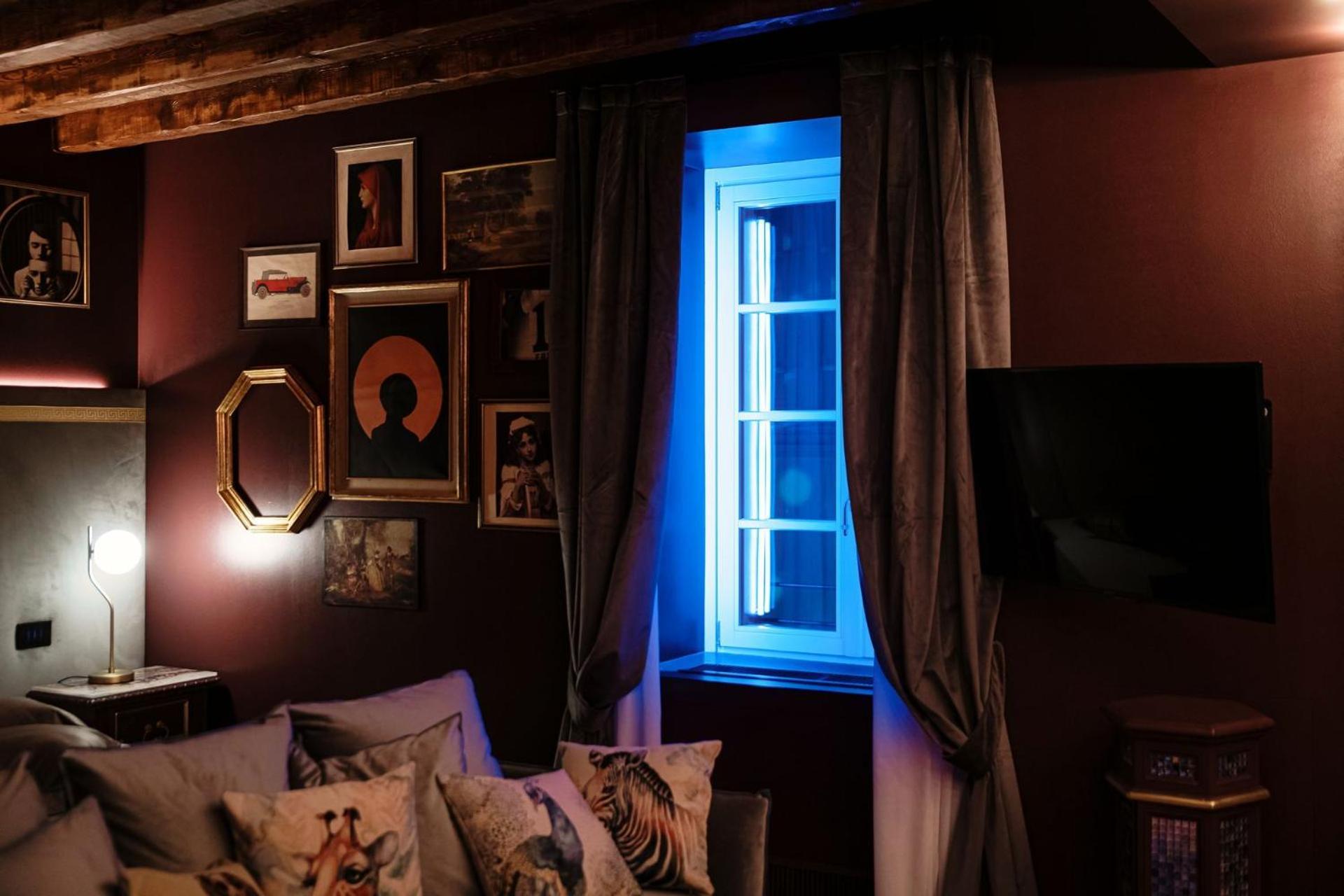 Vitrum - Como Luxury Suites الغرفة الصورة
